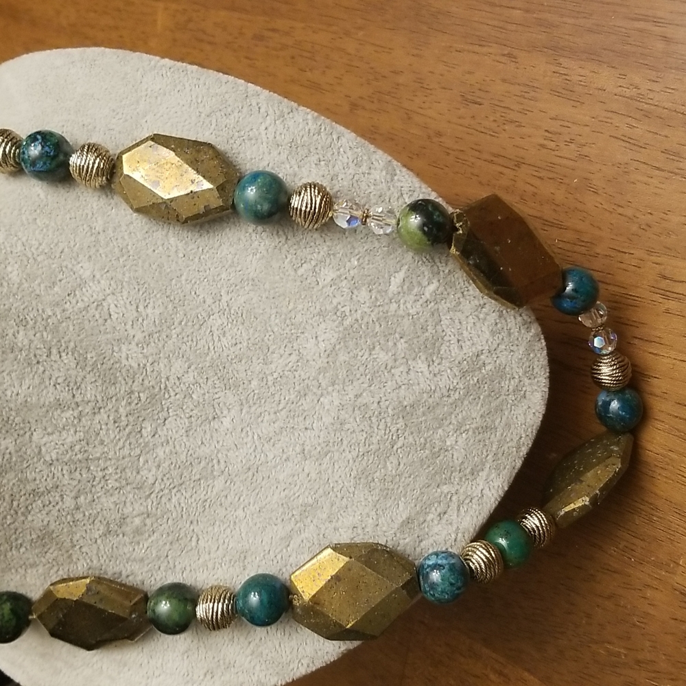 Bold Statement Necklace - image 6